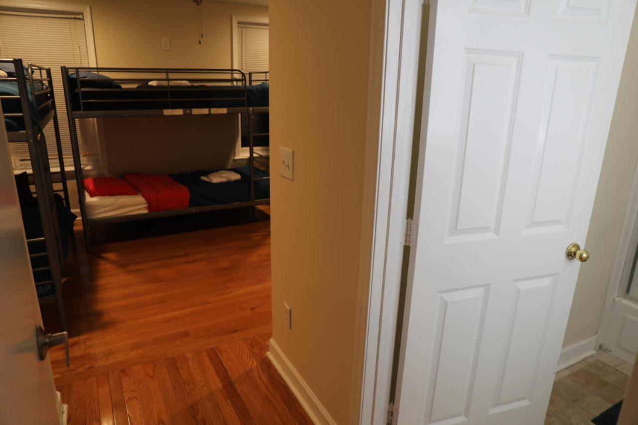 Hostel Duo Housing (Adults Only)