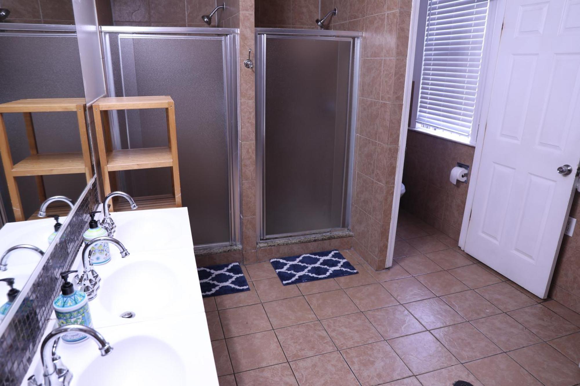 Duo Housing (Adults Only) Washington