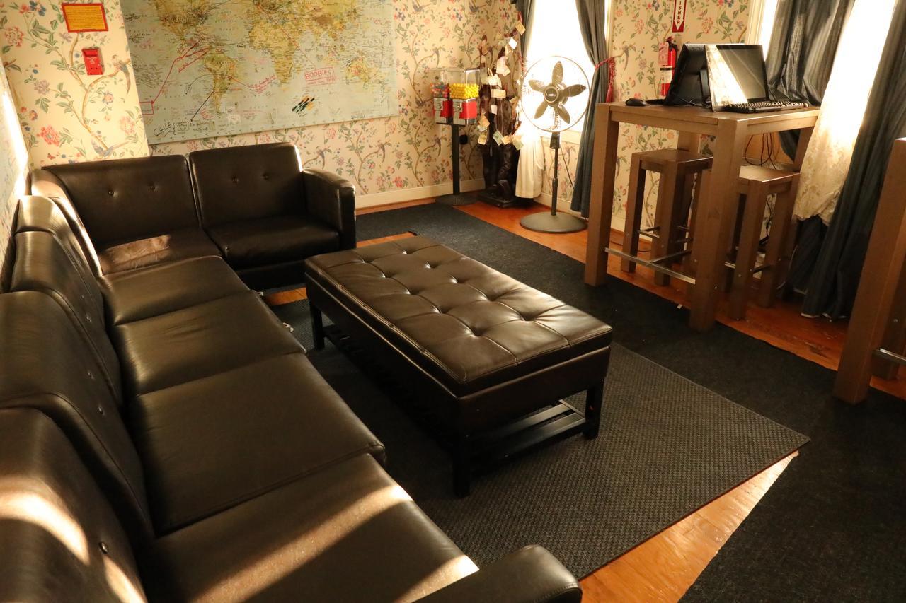 Hostel Duo Housing (Adults Only)